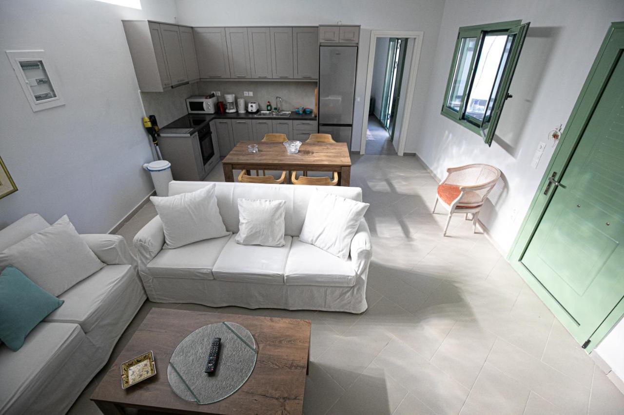 Pine House Villa Agioi Eksteriør bilde